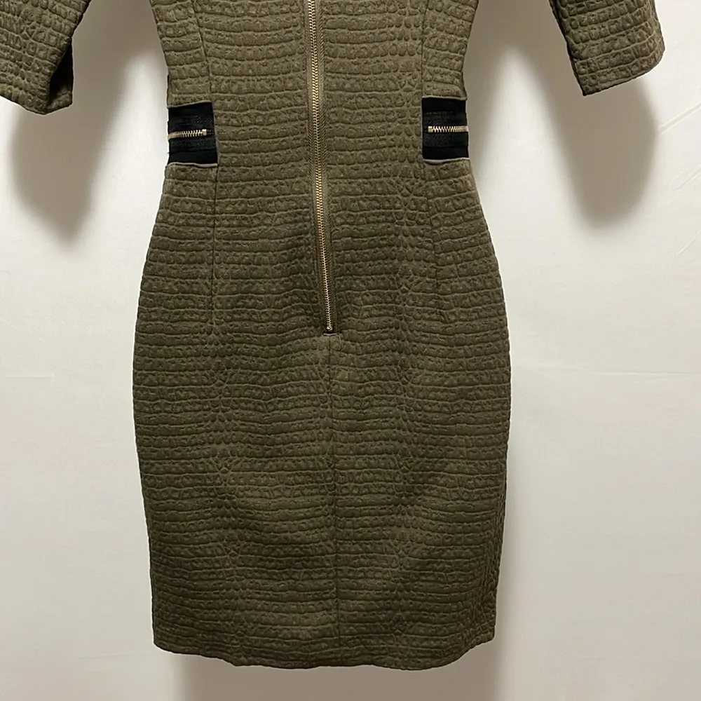 Dynamite Army Green Textured Bodycon Midi Dress Size XS - Picture 8 of 11